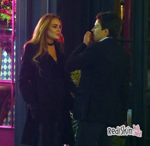 Линдсей Лохан прилетела в Штаты на день рождения сестры, после того как та защитила ее от нападок Дженнифер Лоуренс