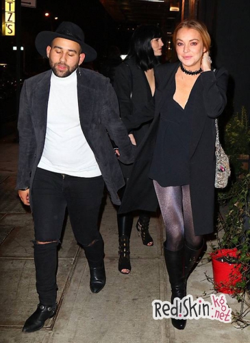 Линдсей Лохан прилетела в Штаты на день рождения сестры, после того как та защитила ее от нападок Дженнифер Лоуренс