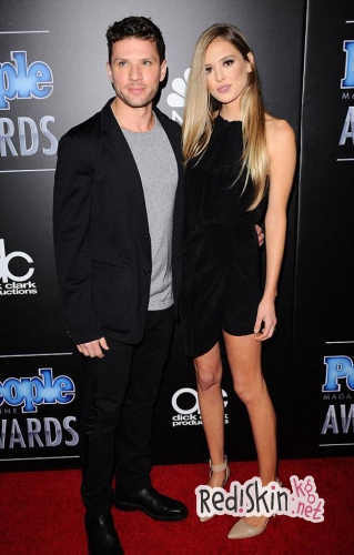 Райан Филипп обручился со своей подругой Полиной