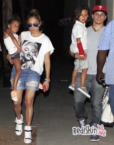 Свадьба Дженнифер Лопес с Каспером Смартом не состоялась