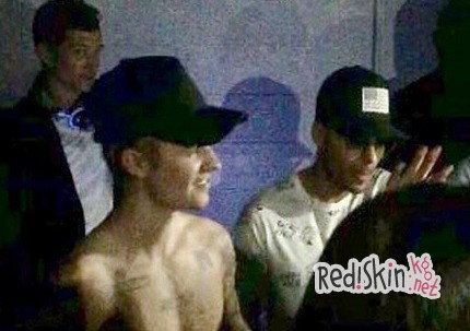 Джастин Бибер выложил в соцсеть фото страстного поцелуя с Хейли Болдуин