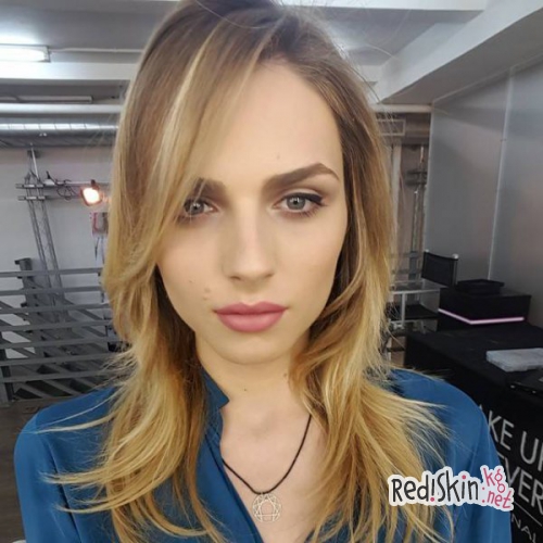 Андрей Пежич после смены пола появился на пляже в купальнике