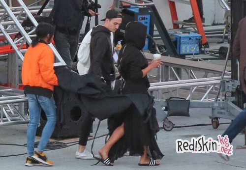 Слухи о беременности Бейонсе все же правда? Певица использует дублера на съемках нового видео