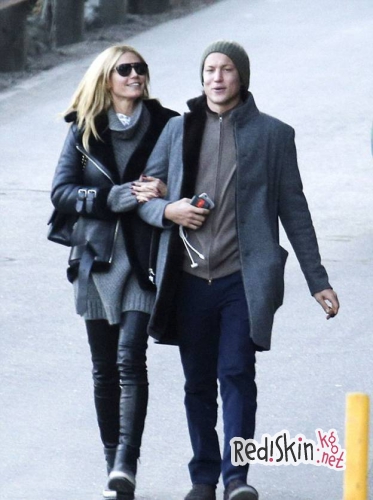 Влюбленные пары знаменитостей, где женщины намного старше своих мужчин