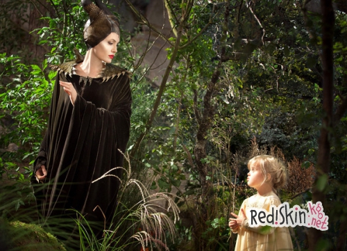 Звездные мамы со своими дочерьми в кино