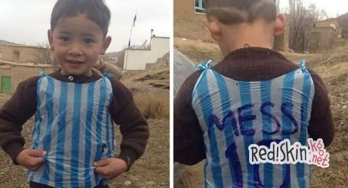 5-летний Муртаза: "Я люблю Месси. И моя футболка говорит о том, что Месси любит меня"