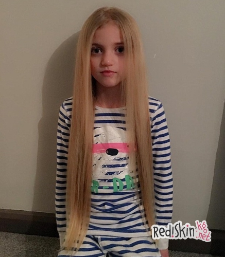 8-летняя дочь Кэти Прайс - будущая королева красоты