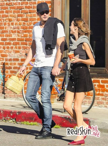 Александр Скарсгард и Алекса Чанг помолвлены?