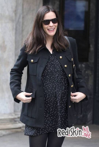 Беременные звезды: Энн Хэтэуэй и Лив Тайлер