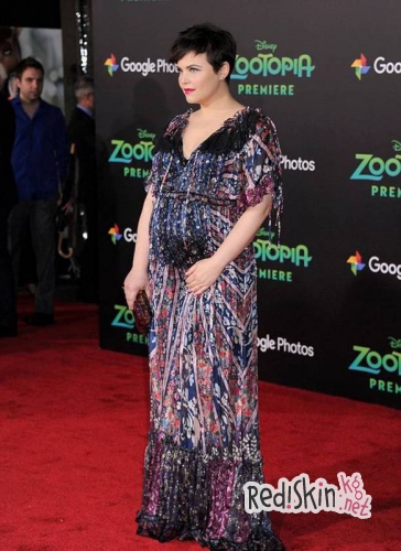 Беременные звезды: Лив Тайлер и Джиннифер Гудвин