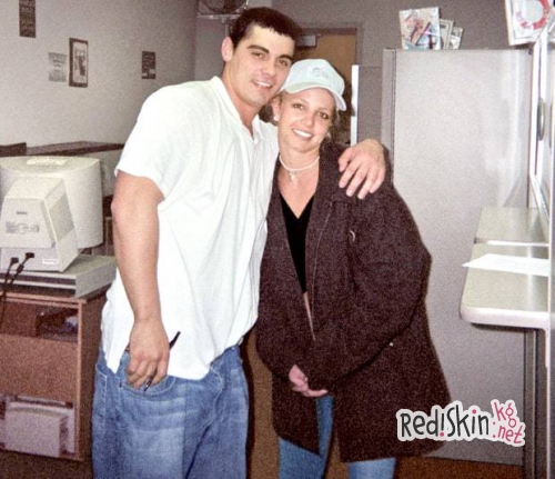 Бывший муж Бритни Спирс Джейсон Александр был арестован за насилие в семье