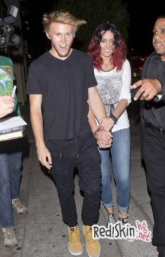 Дочь Майкла Джексона призналась, что посещает встречи анонимных алкоголиков