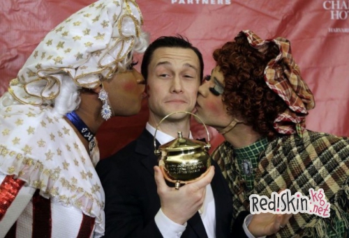 Джозеф Гордон-Левитт стал "мужчиной года"