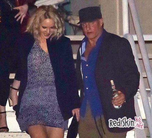 Множество звезд посетило выступление Адель в Голливуде, заставив почувствовать ее себя Джастином Бибером