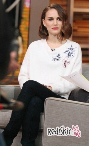 Супруг Натали Портман Бенджамин Мильпье подал в отставку с должности главного балетмейстера Парижской оперы, по слухам, из-за нее