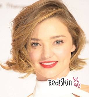 Миранда Керр в Японии дебютирует с новой прической