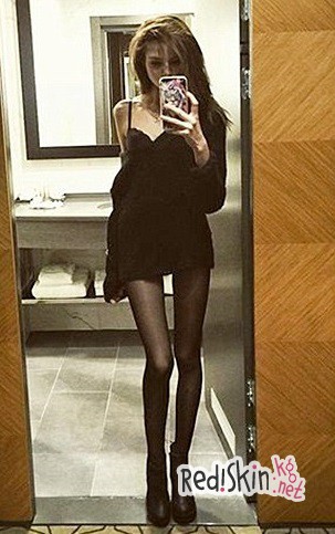 Отец модели Алеси Кафельниковой бьет тревогу: "Моя дочь страдает анорексией"