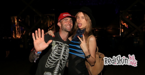 Бехати Принслу беременна: Адам Левин и супруга впервые станут родителями