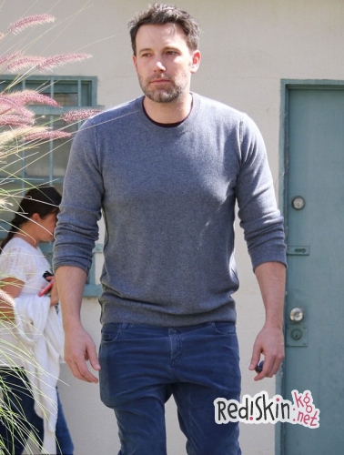 Бен Аффлек дал ответное интервью Дженнифер Гарнер, рассказав о планах на будущее и о том, что скандал может негативно повлиять на его карьеру