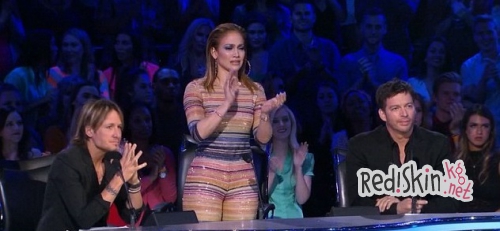 Дженнифер Лопес разрыдалась на шоу "Американский идол"