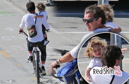 Гвен Стефани это не понравится: Гэвина Россдэйла запечатлели за опасной ездой с крошкой Аполло