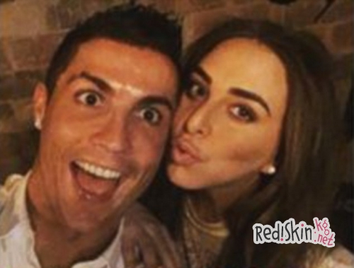 Наследница Topshop Хлоя Грин посетила футбольный матч Криштиану Роналду