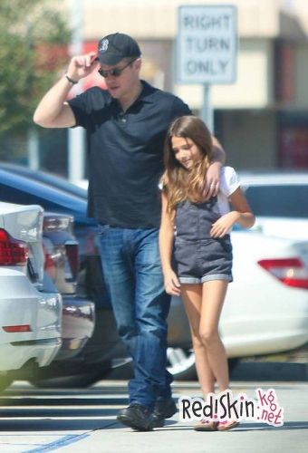 Отцы и дети: Мэтт Дэймон со старшей дочерью Изабеллой