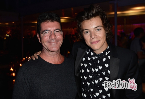 Саймон Коуэлл рассказал о работе с One Direction и отменил, что не знает воссоединится ли группа снова