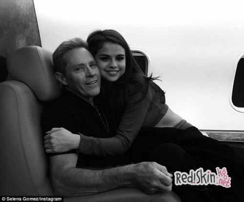 Селена Гомес со своими любимыми бабушкой и дедушкой