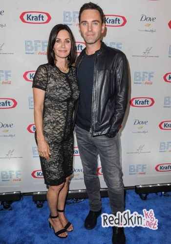 Кортни Кокс и Джонни МакДейд решили дать своим отношениям второй шанс, после уступки актрисы в вопросе места жительства